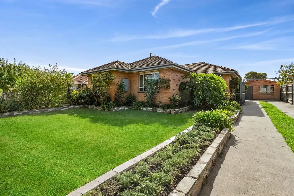 30 Duncan Road, Lalor, VIC 3075