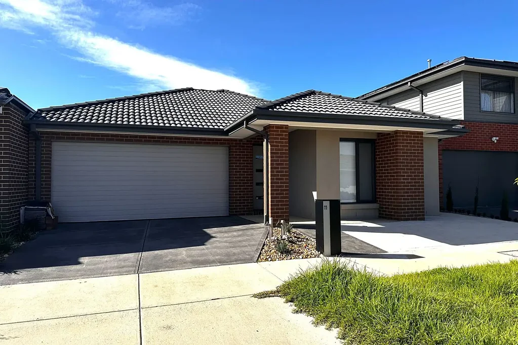 IMMACULATE 3 BEDROOM 2 BATHROOM HOUSE IN CLYDE NORTH!