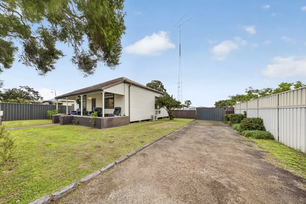 Cessnock 3Phòng ngủ QUAINT FIRST HOME OPPORTUNITY