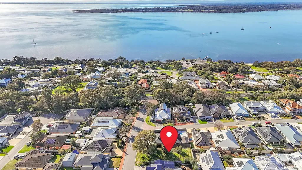Dawesville FABULOUS BLOCK WITH ESTUARY GLIMPSES