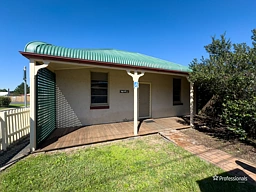 131 Butler Street, Armidale