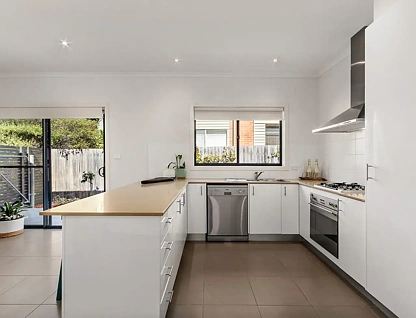 1/9-11 McNamara Street, Pearce, ACT 2607, 2房, 1浴, Townhouse