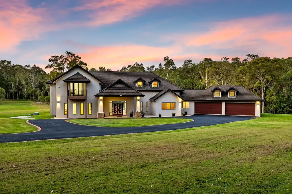 Coolum Beach 5房  Coolum Beach Acreage —  Private 10 Acre Block