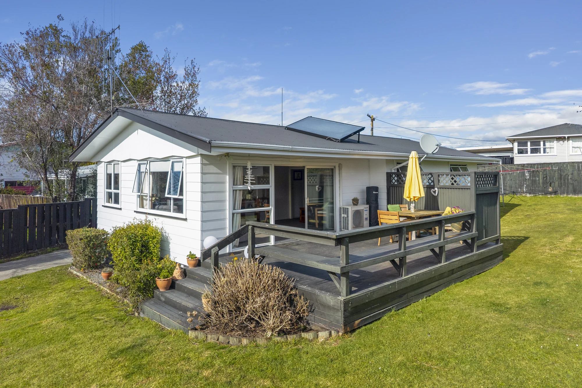 Gate Pa 3房  Fabulous family living on a full size site