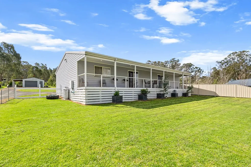 34 Commercial Road, Heyfield, VIC 3858