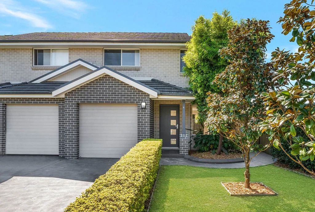 1/44 Gumdale Avenue, St Johns Park, NSW 2176