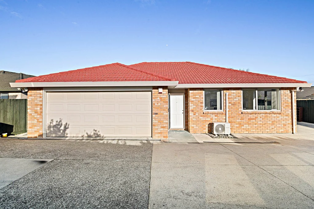 Hillpark 4房  Exceptional Family Home in a Prime Location!