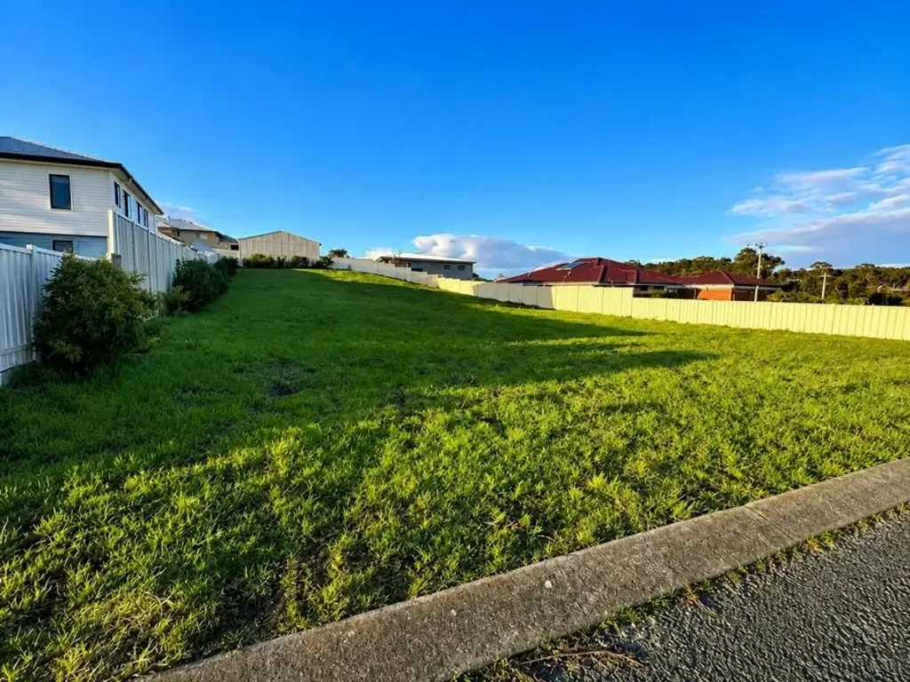 Peppermint Grove Beach Rare Coastal Land - Just 150 Metres from the Beach