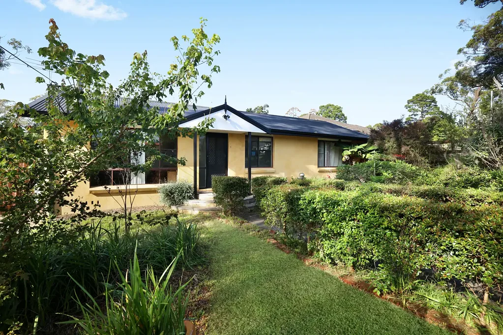 Hill Top 4房  Spacious & Functional Interiors with Flexible Living