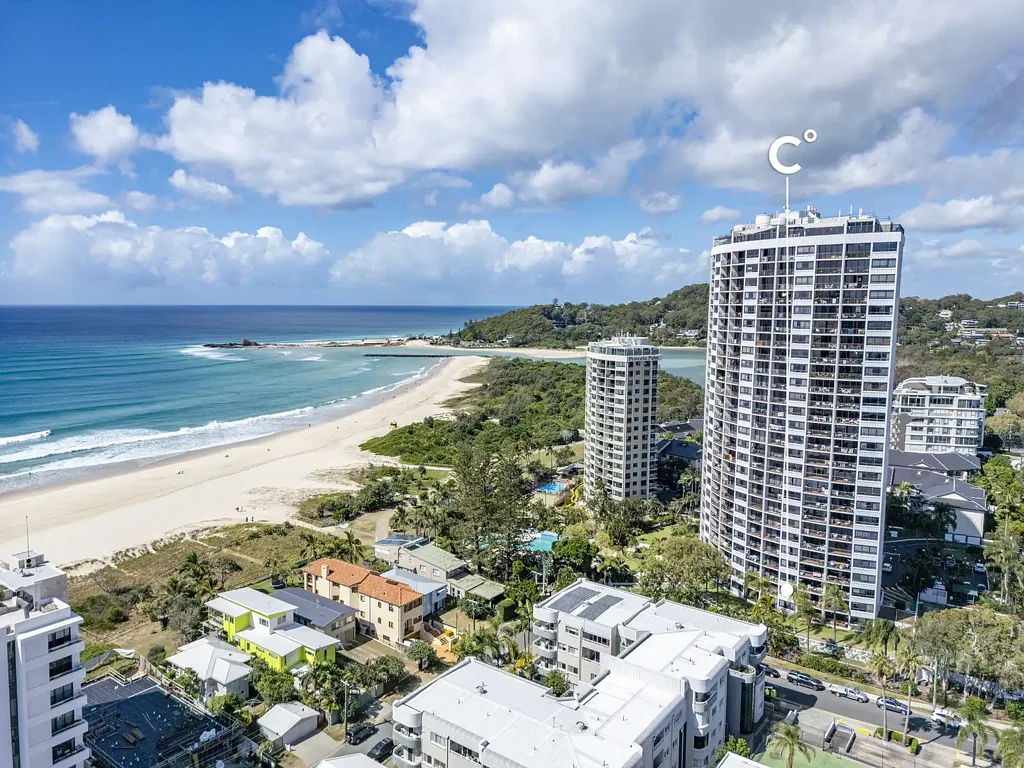 Palm Beach 2غرفة نوم Coastal charm meets prime convenience with direct beach access