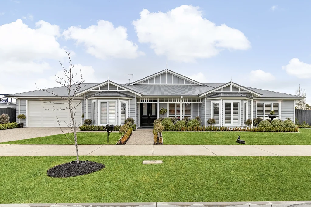 43 Fersfield Road, Gisborne, VIC 3437