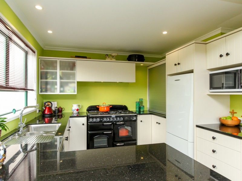 51e Calvert Road, Lynmouth, New Plymouth, 4 habitaciones, 2 baños