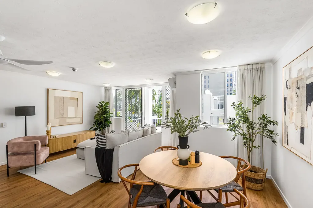 21/243 Boundary Street, Coolangatta, QLD 4225