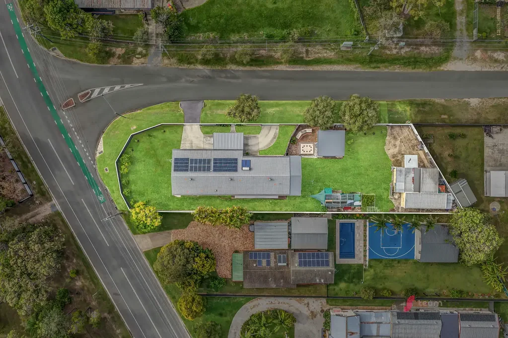 Capalaba 4ਬੈੱਡਰੂਮ BIG FAMILY? TRADIE? WORK FROM HOME?