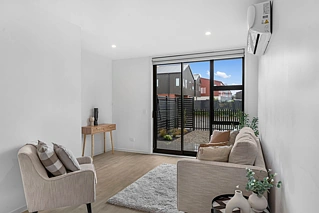 17-35 Raukohekohe Road, Wiri, Manukau City