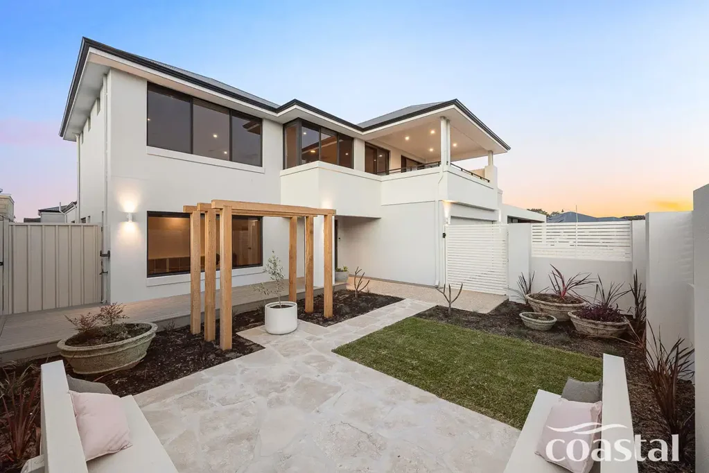 6 Turtles Bend, Secret Harbour, WA 6173