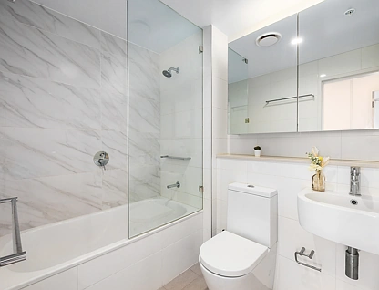 1006/458 Forest Road, Hurstville, St George, 2房, 2浴, Apartment