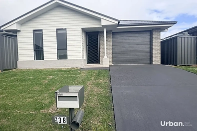 38 Hewitt Road, Lochinvar, NSW 2321, 3 Bedrooms, 2 Bathrooms, House