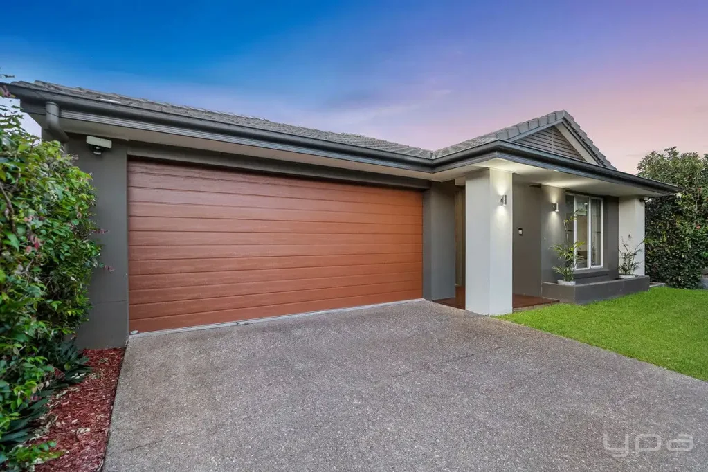 Luxury Family Living in Gainsborough Greens