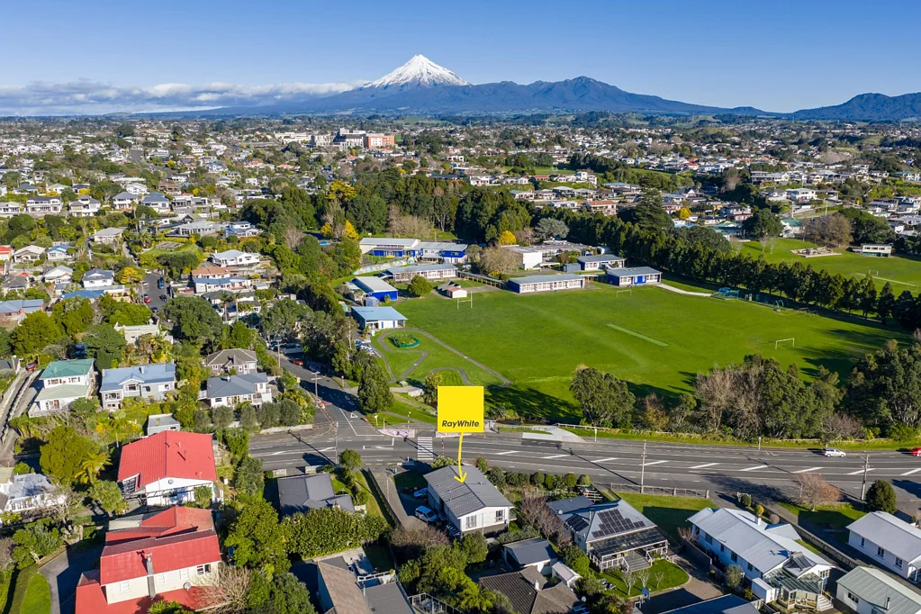 390B St Aubyn Street, Moturoa, New Plymouth, Taranaki