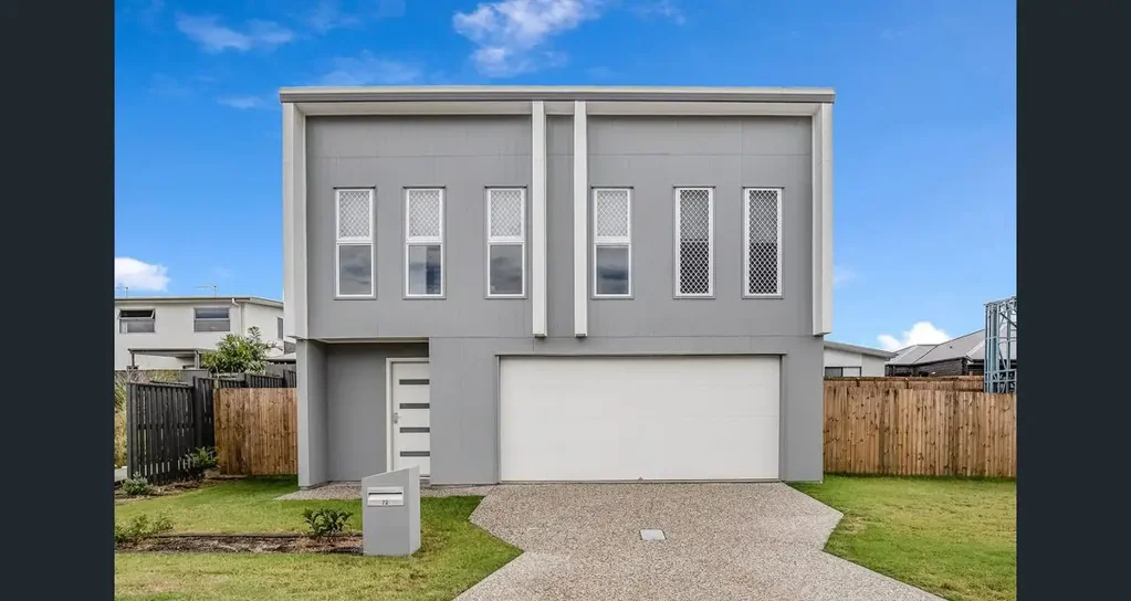 Bethania 4 Bedroom FREE STANDING VACANT 4BED HOME WITH SELF CONTAINED STUDIO.