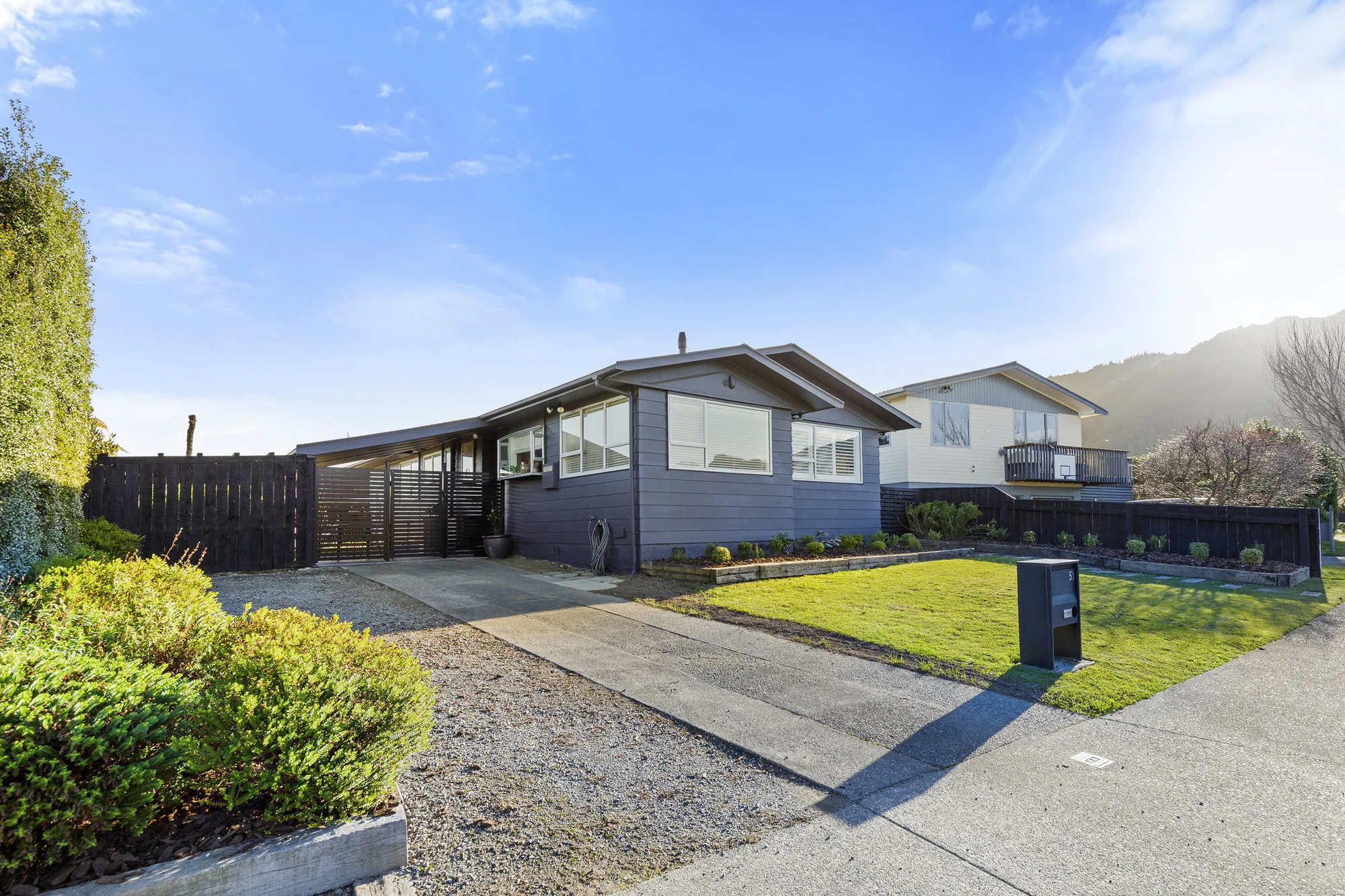 Totara Park 4 Bedroom Don't scroll past this one