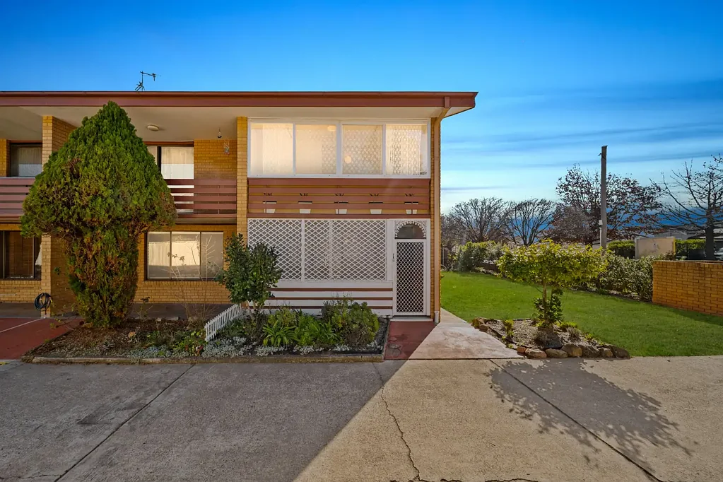 1/39 Atkinson Street, Queanbeyan East, NSW 2620