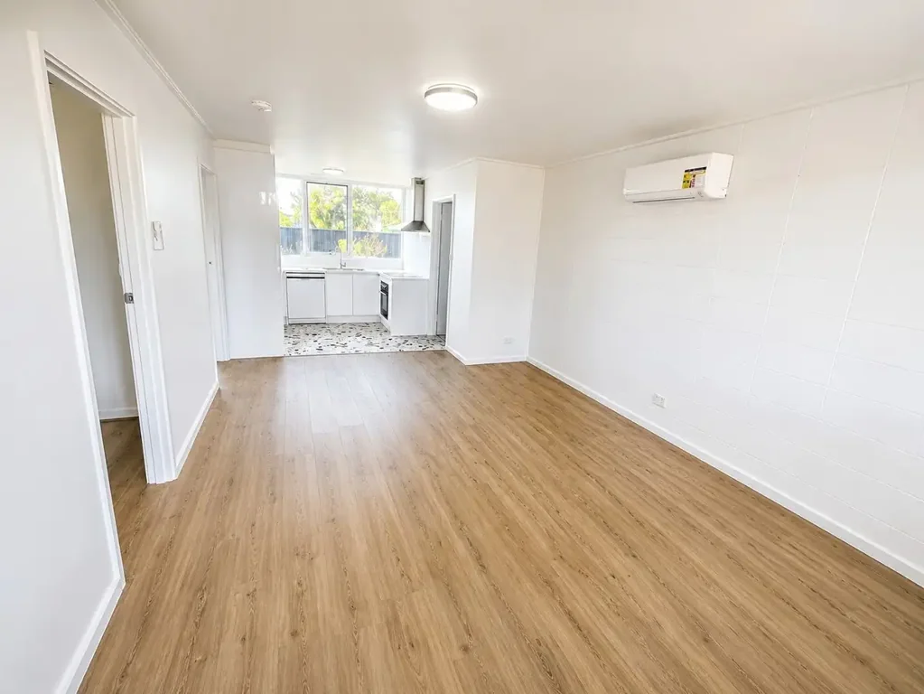 Renovated 2-bedroom Villa Unit