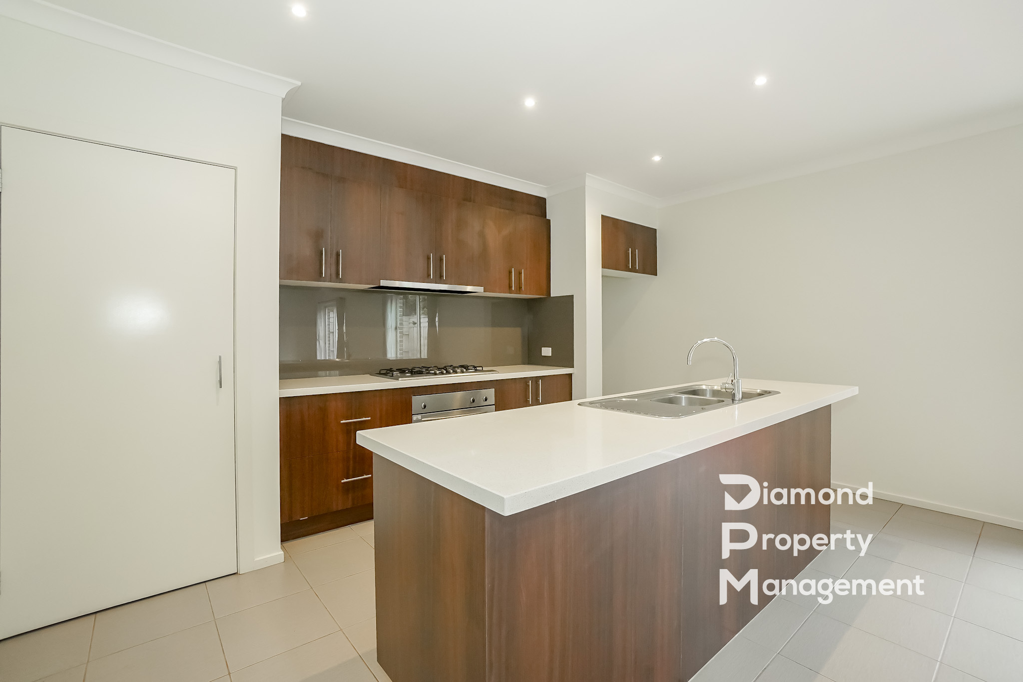 22 BEAVER ST, BOX HILL SOUTH VIC 3128, 0 rūma, 0 rūma horoi, House