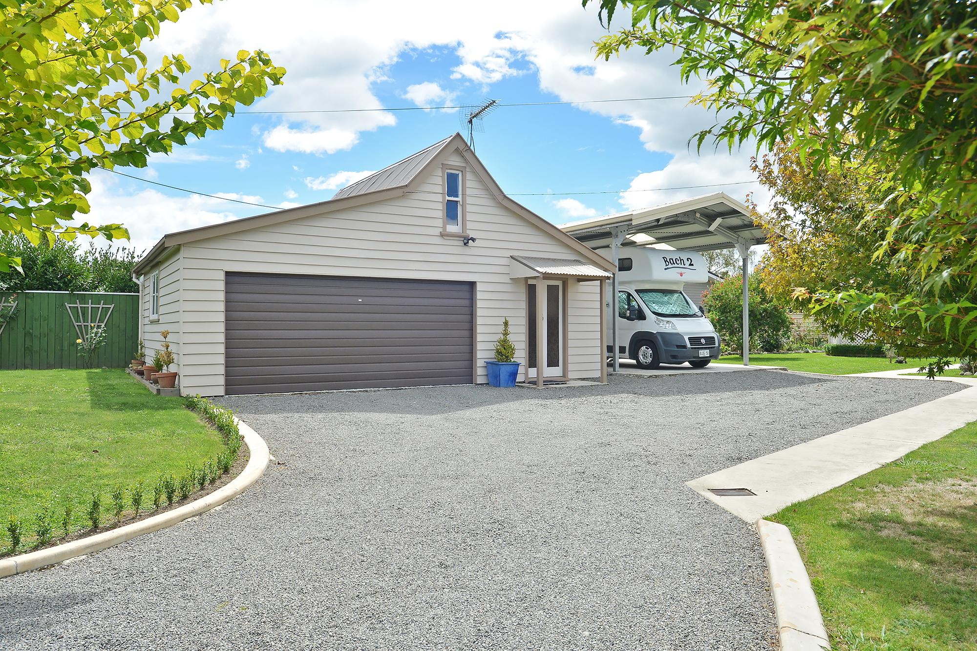 9 Humphries Street, Wairoa Country, Wairoa, 2 રૂમ, 1 બાથરૂમ