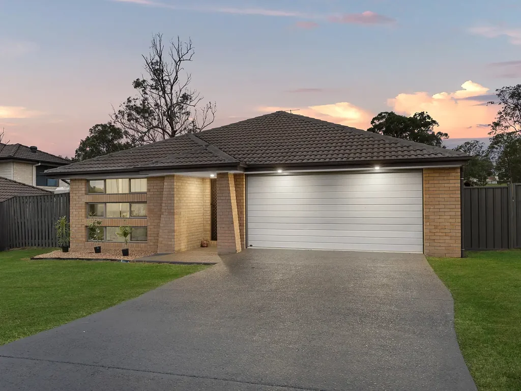 2 Dalewood Place, Fernvale, QLD 4306