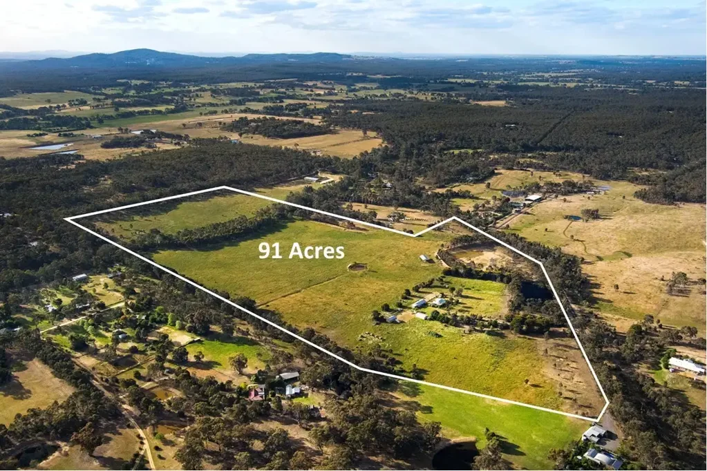 Mckenzie Hill 3غرفة نوم Gold Glen – 91 Acres (36.84HA) A Landmark holding with outstanding potential - Rural Living Zone - just 4km from town centre.