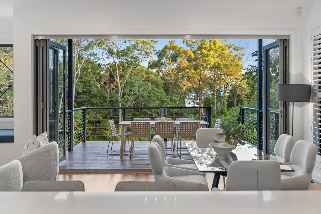 77 Brown Parade, Ashgrove, QLD 4060