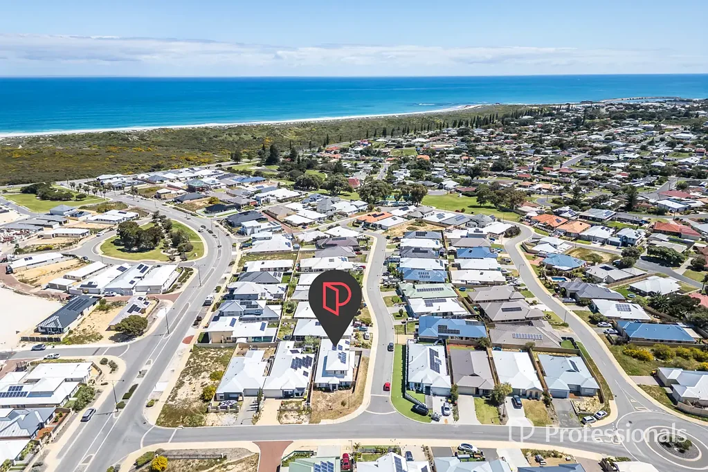 62 Fawkner Road, Two Rocks, WA 6037