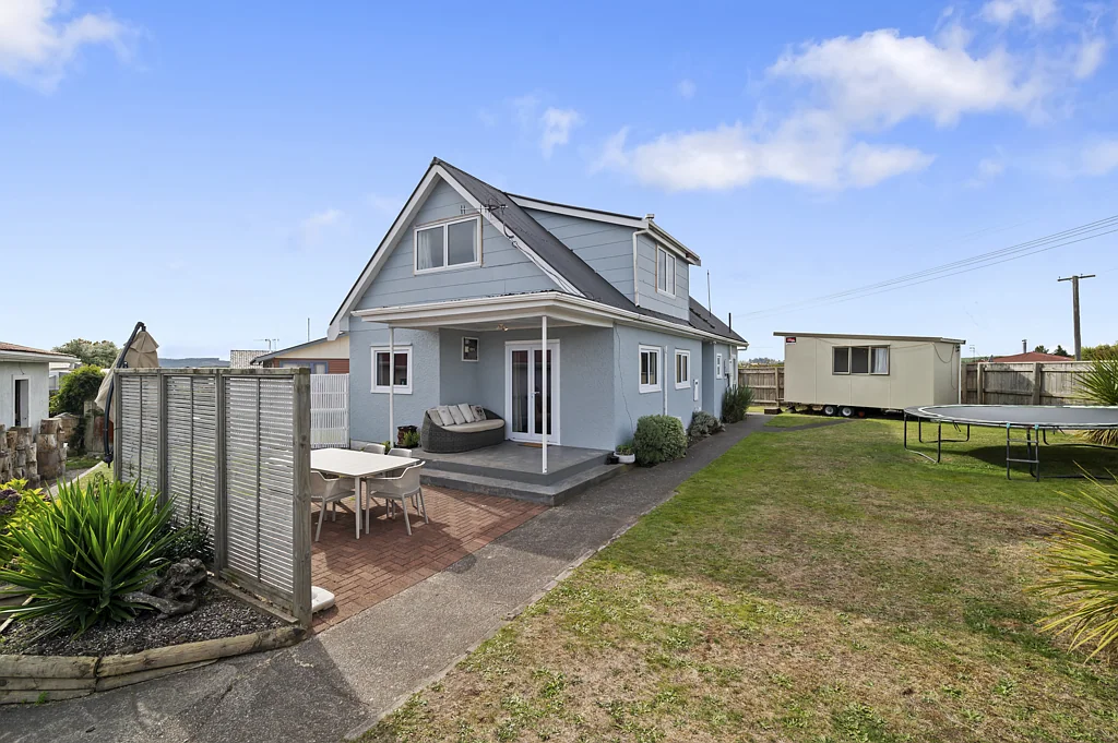 Tauhara 4chambre Charming and updated family home
