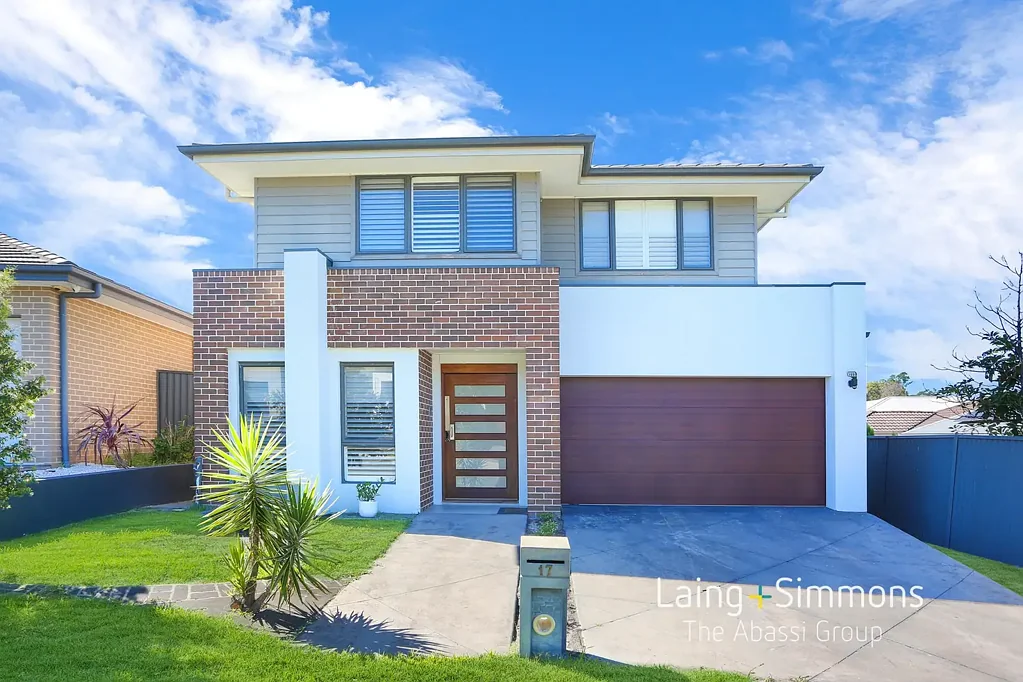 17 Marine Way, Jordan Springs, NSW 2747