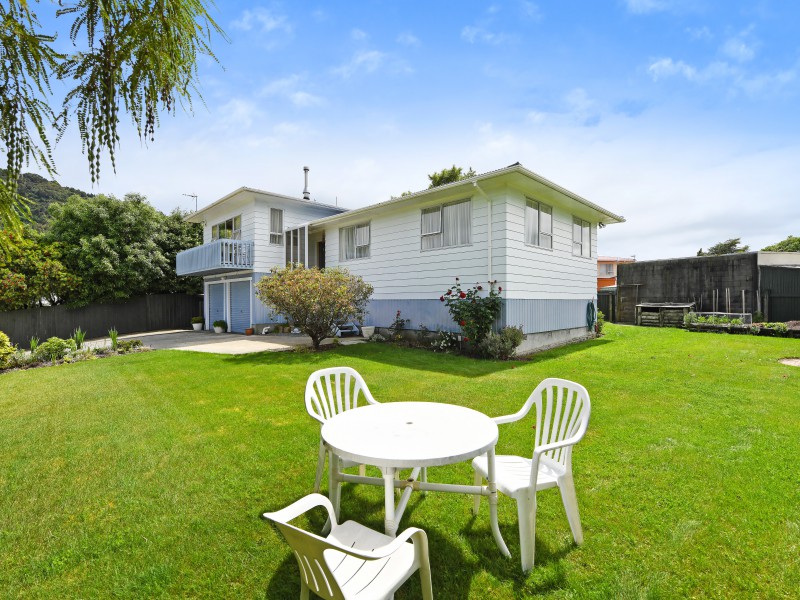 19 Haylock Grove, Totara Park, Upper Hutt, 3 habitaciones, 0 baños