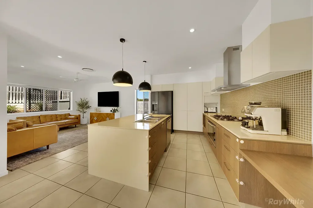 Kirkwood 4房  YOUR NEW FAMILY HOME IS WAITING FOR YOU