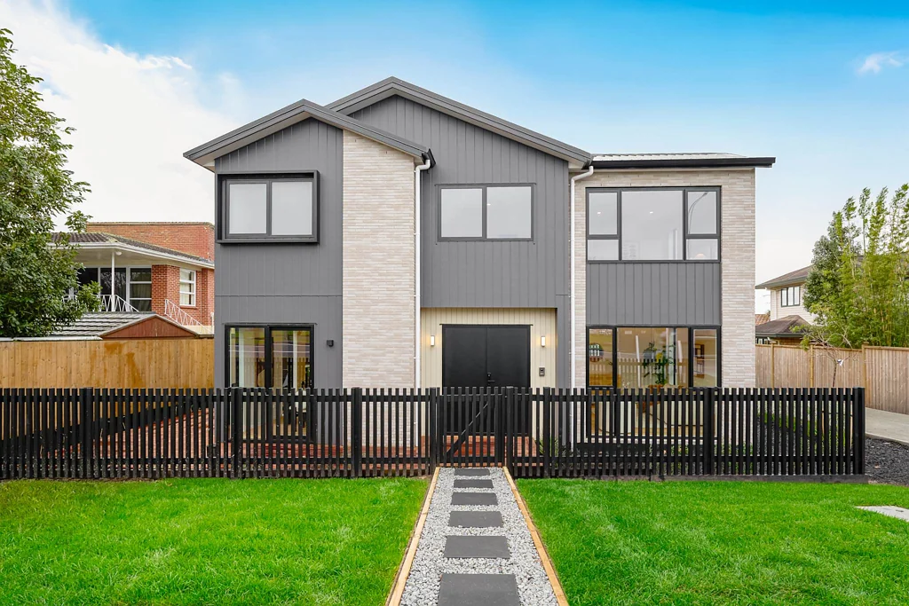 Albany 4બેડરૂમ Walk to Kristin  Standalone  Spacious Living