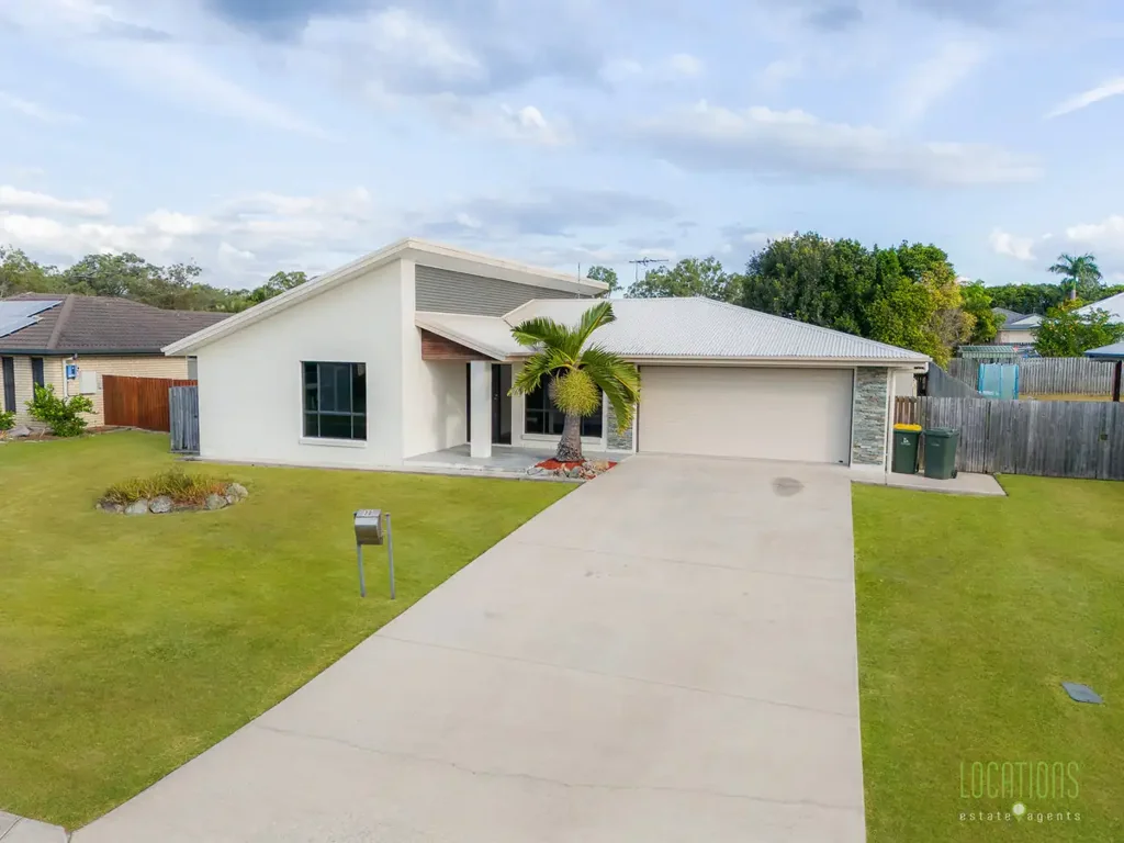 MODERN COMFORT IN A FAMILY-FRIENDLY ESTATE