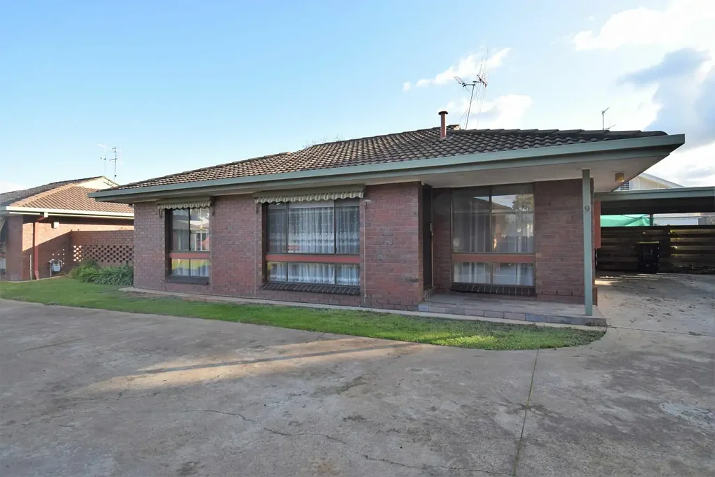WELL PRESENTED AND SPACIOUS