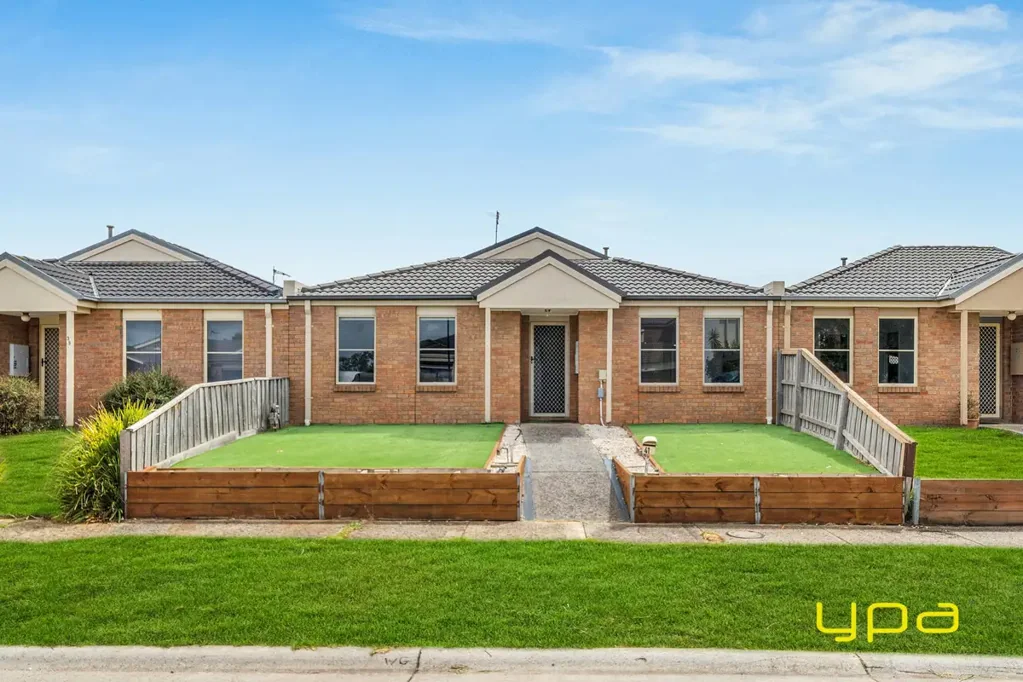 41 Honey Myrtle Way, Cranbourne, VIC 3977