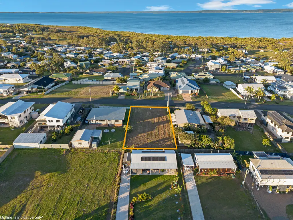 37 Curlew Terrace, River Heads, QLD 4655