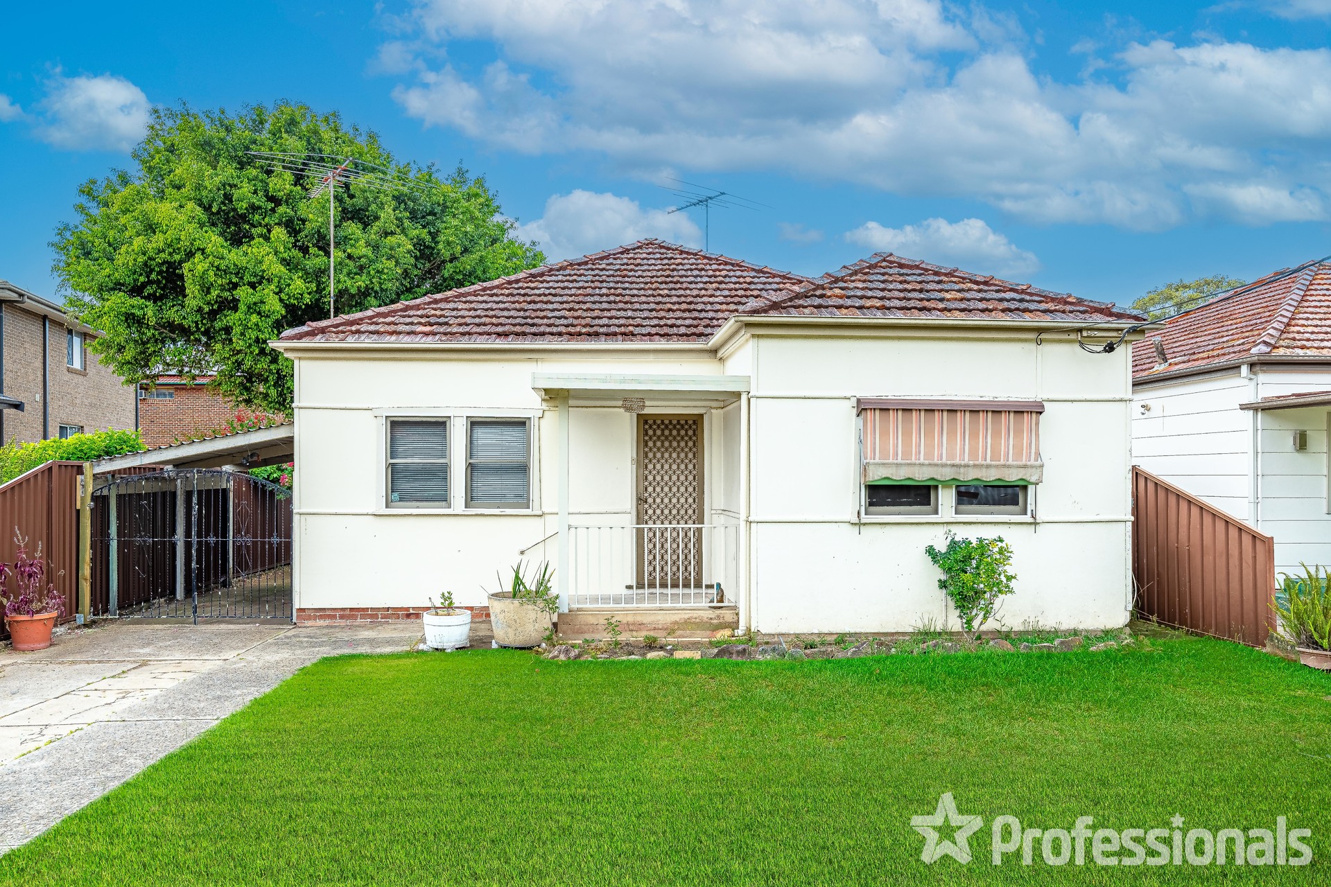 19 NEWEY AV, PADSTOW NSW 2211, 0 Bedrooms, 0 Bathrooms, House