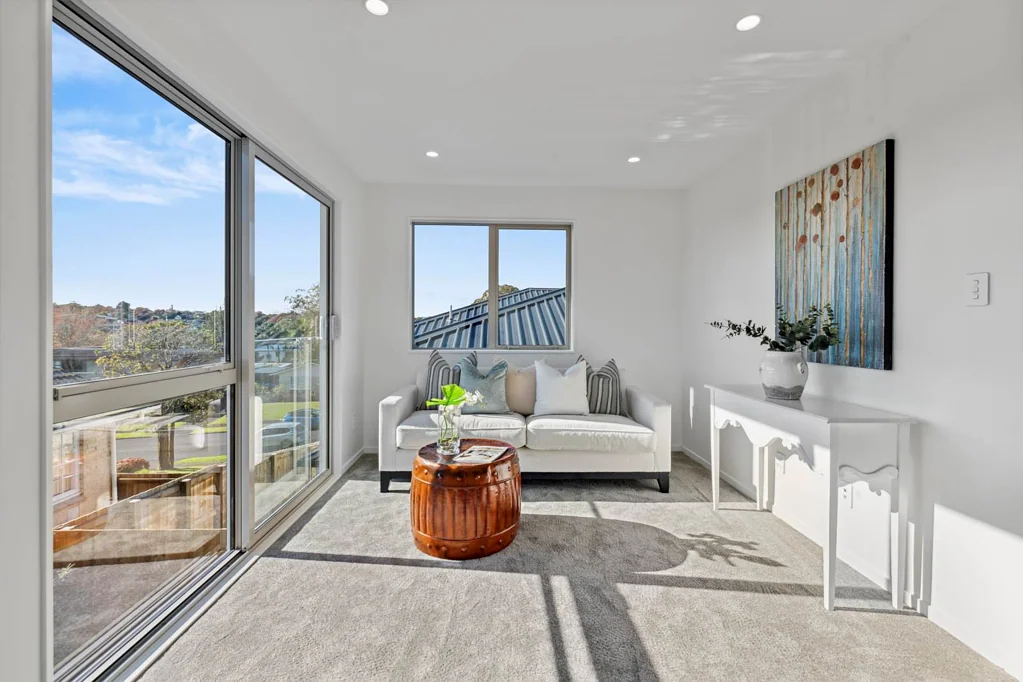 Botany Downs 4Kwarto Brand New, Modern, Spacious 4 Bdrm, Prime Location