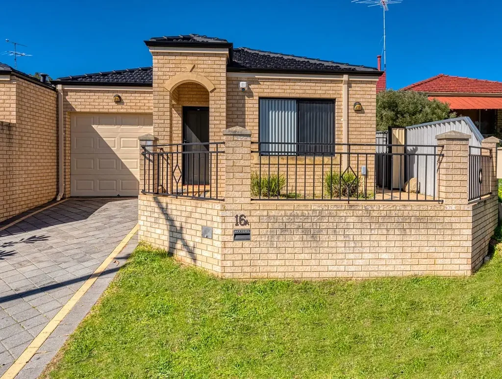 Westminster 3 Bedroom Indoor Comfort Meets Outdoor Charm