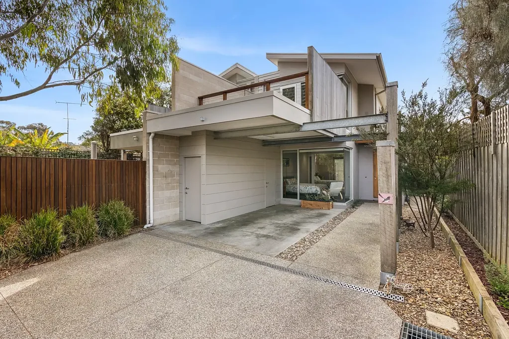 2 Strathcairn Avenue, Jan Juc, VIC 3228