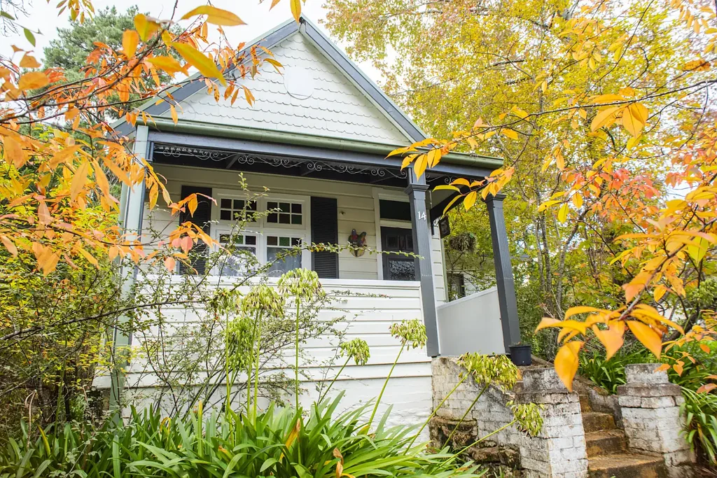 Leura 2房  Charming South Leura Cottage on Expansive Garden Block