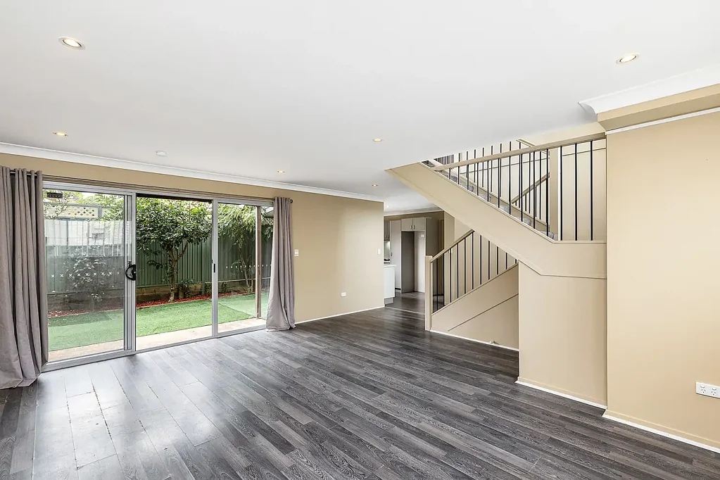 3/8 Akora Road, Wyoming, NSW 2250