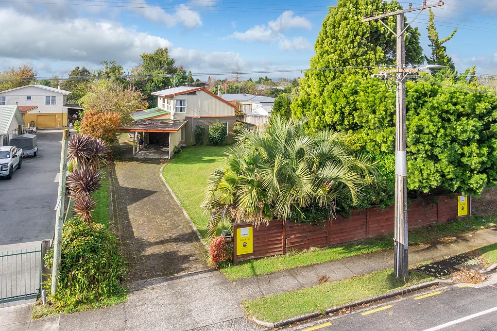 Enderley 3房  Renovate, Rebuild, or Develop